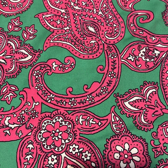 Crown & ivy sleeveless dress. Very soft and stretchy. Like new - Picture 2 of 5